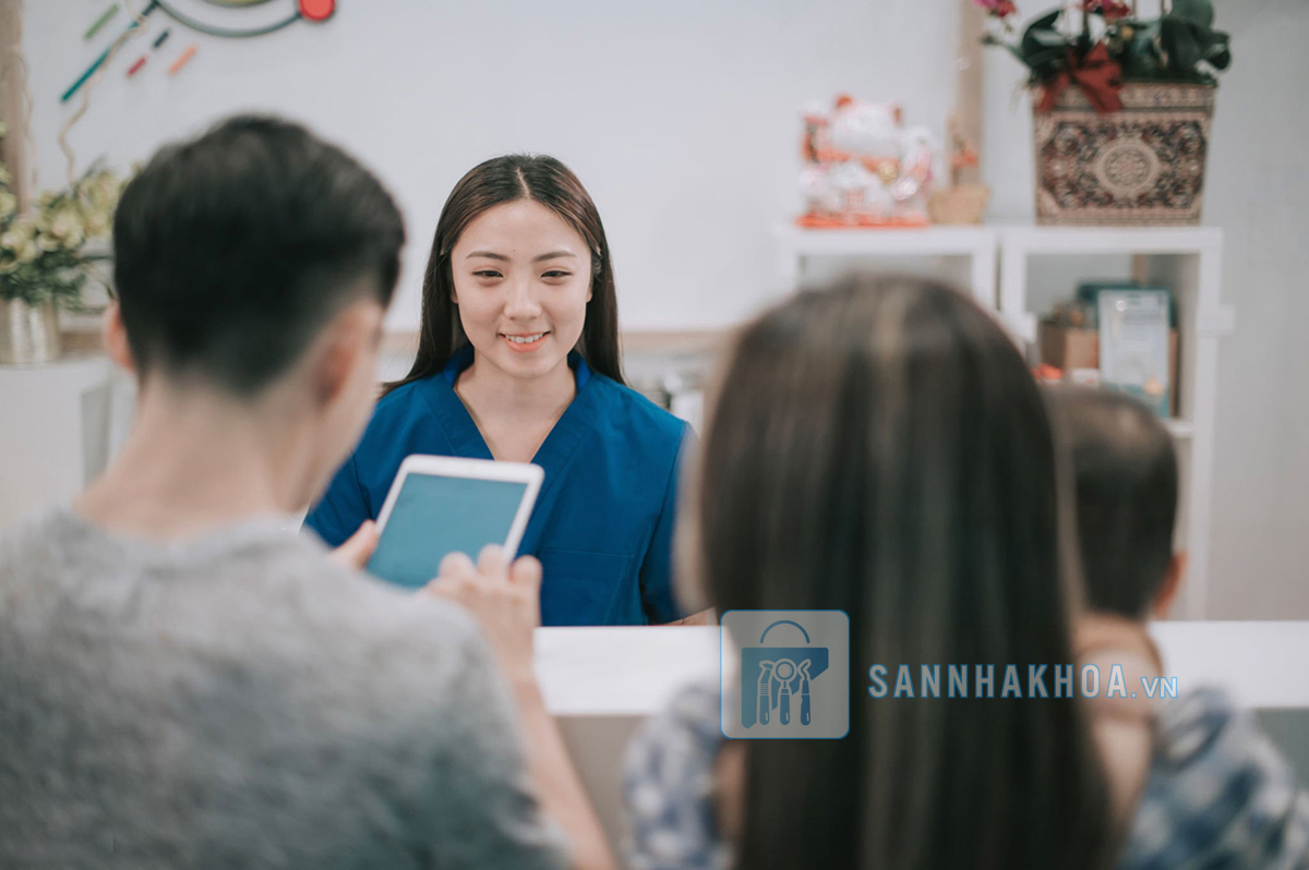 Vì sao cần có khóa học chuyên biệt cho lễ tân nha khoa?