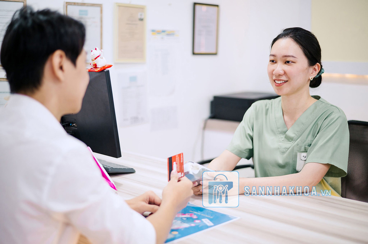 Khóa học chuyên nghiệp dành cho lễ tân nha khoa