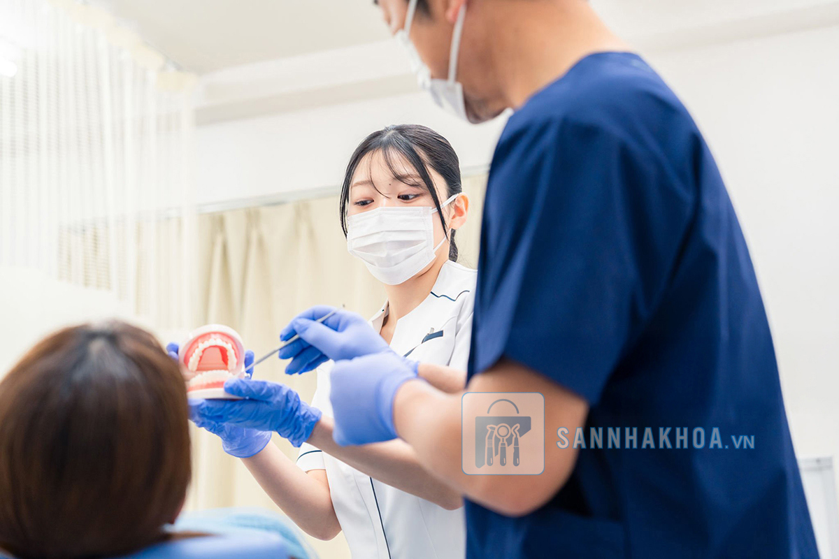 Các khóa học hoặc chương trình đào tạo quản lý vận hành phòng khám