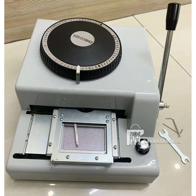 Máy dập thẻ