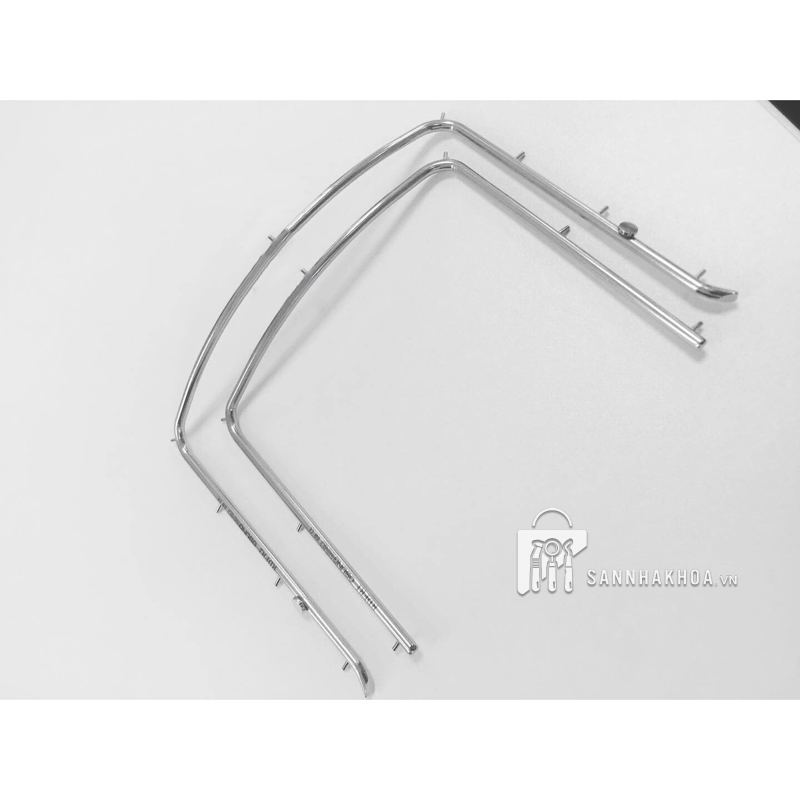 đê cao su rubber dam clamp - ảnh sản phẩm thực tế